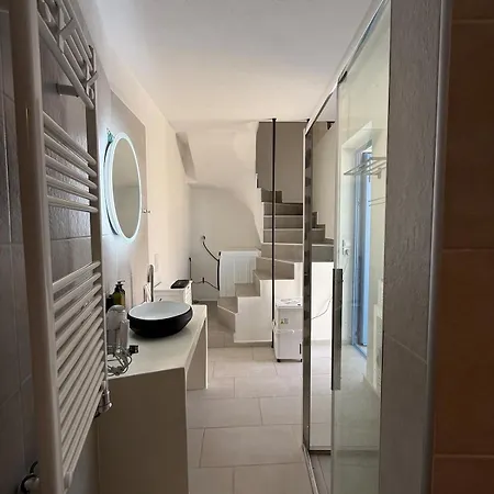Yiayia Helens Tatil Evi